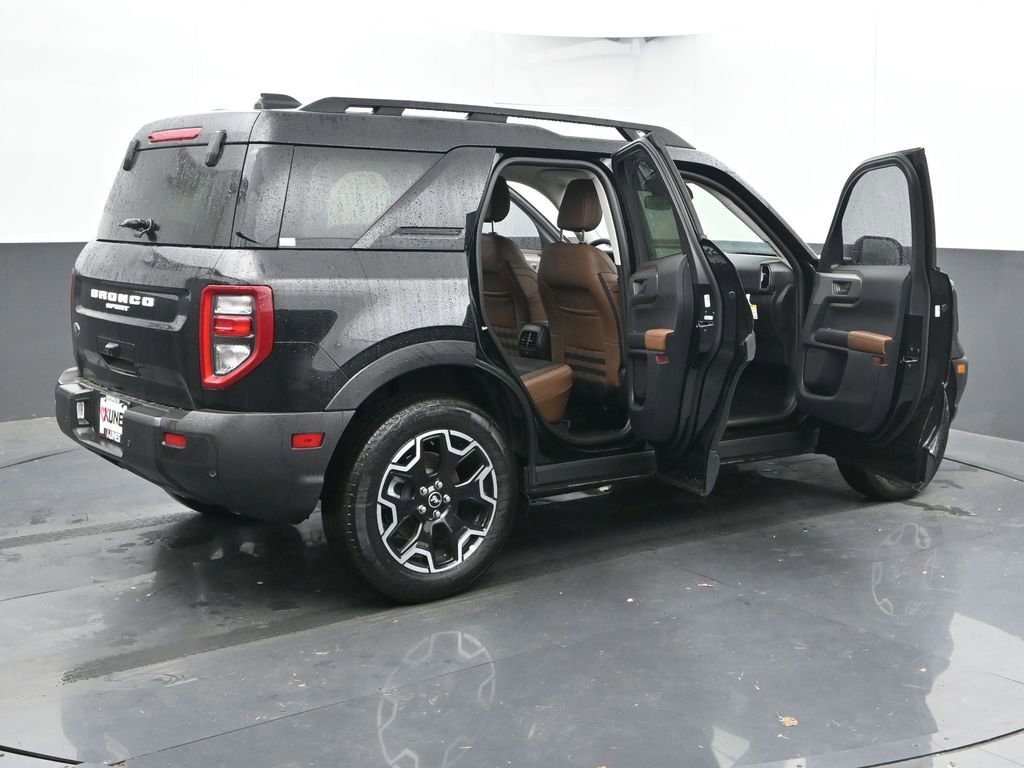 New 2025 Ford Bronco Sport Outer Banks w/ Outer Banks Tech Package+ AWD/4WD image 56