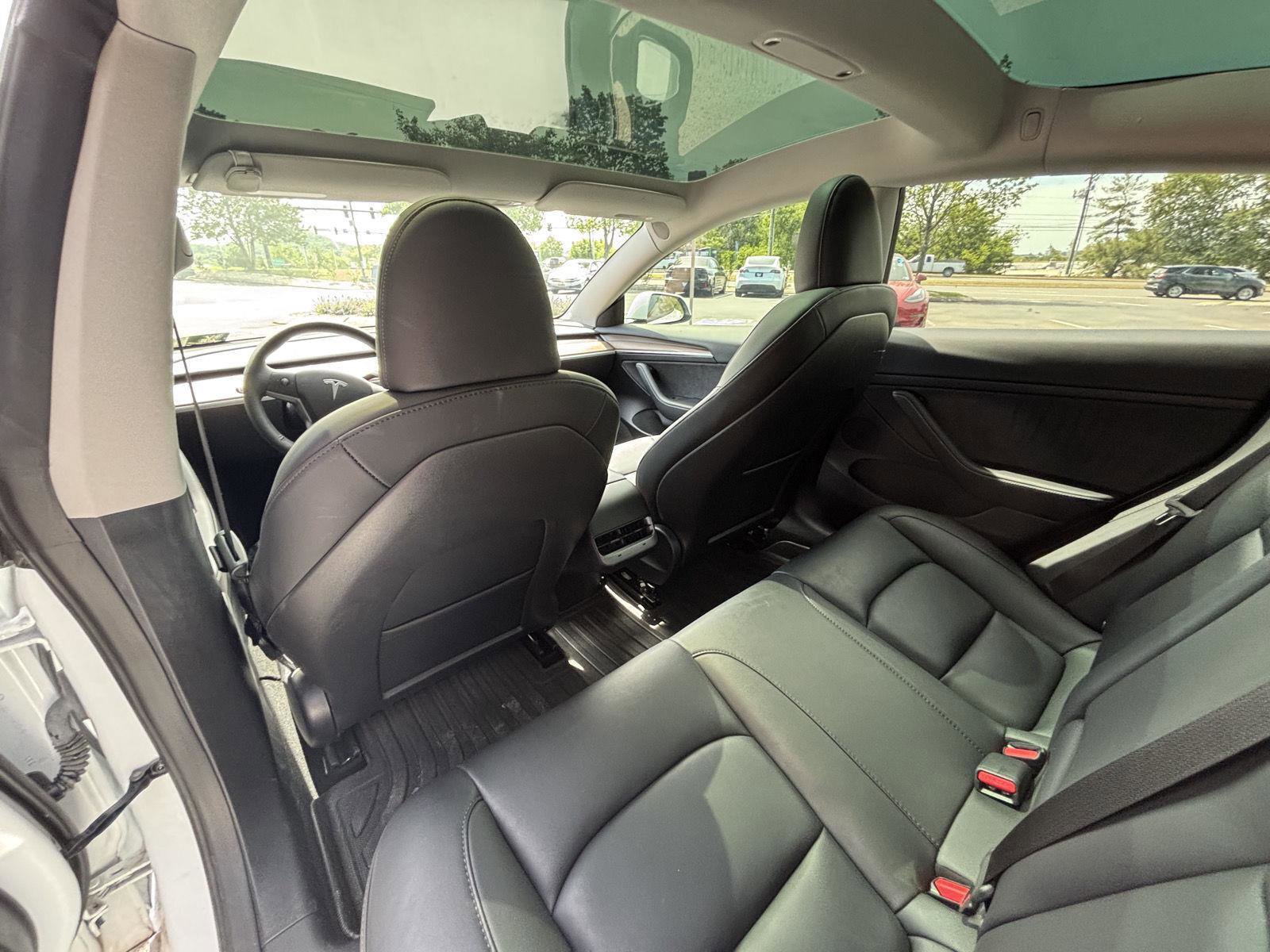 Used 2023 Tesla Model 3 Standard Range RWD image 14