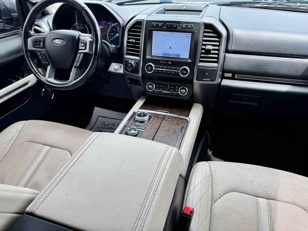 Used 2020 Ford Expedition Platinum AWD/4WD image 12