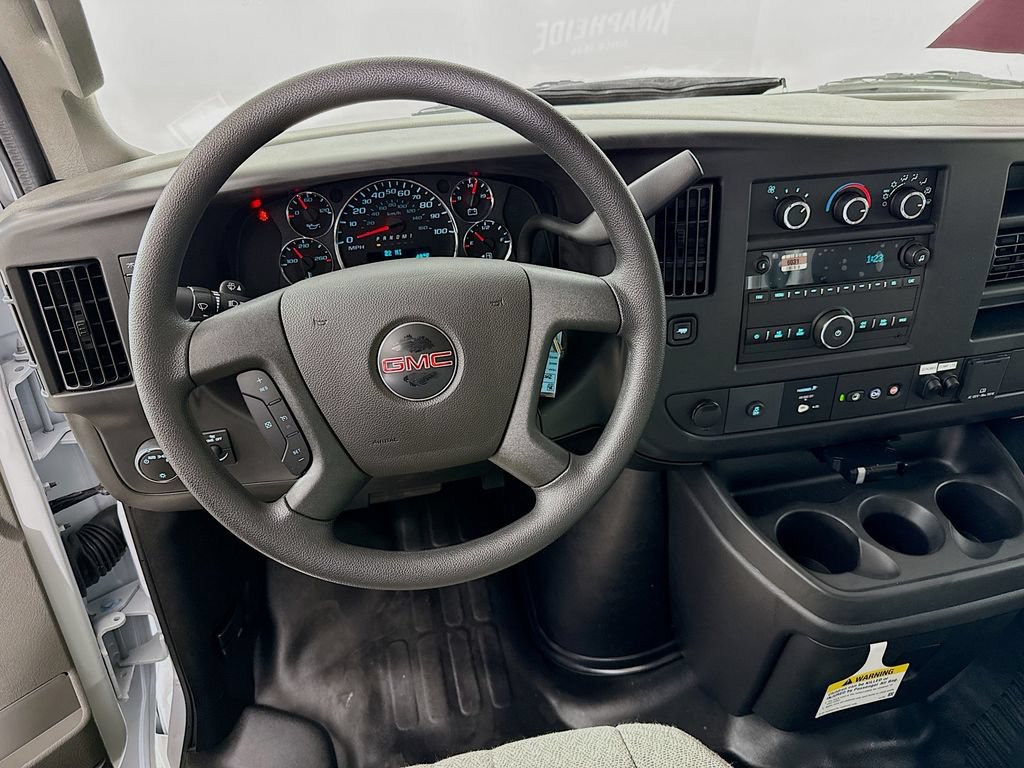 New 2025 GMC Savana 3500 w/ Power Convenience Package RWD image 24