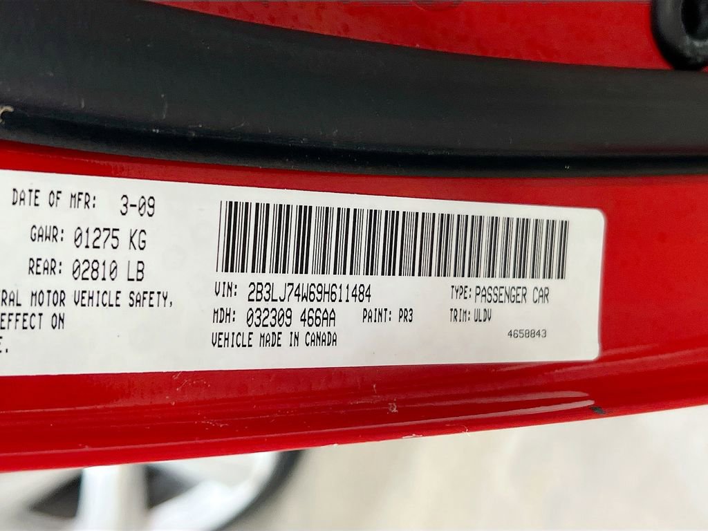 Used 2009 Dodge Challenger SRT8 image 19