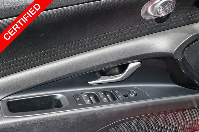 Certified 2022 Hyundai Elantra SEL FWD image 23