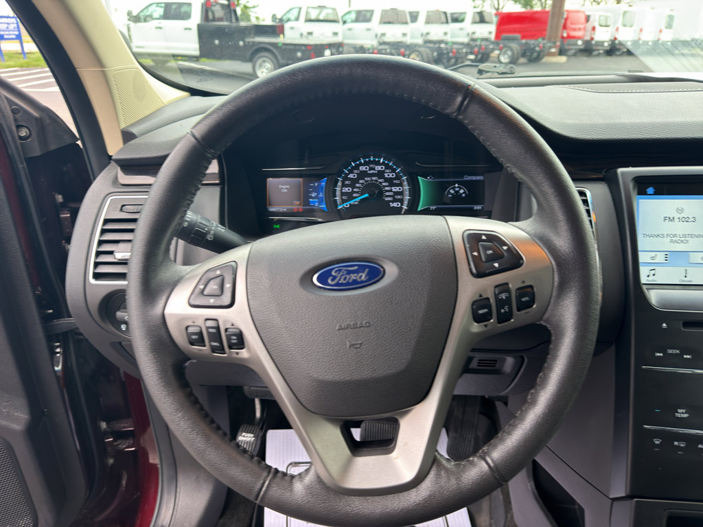 Used 2017 Ford Flex SEL w/ Equipment Group 202A AWD/4WD image 11