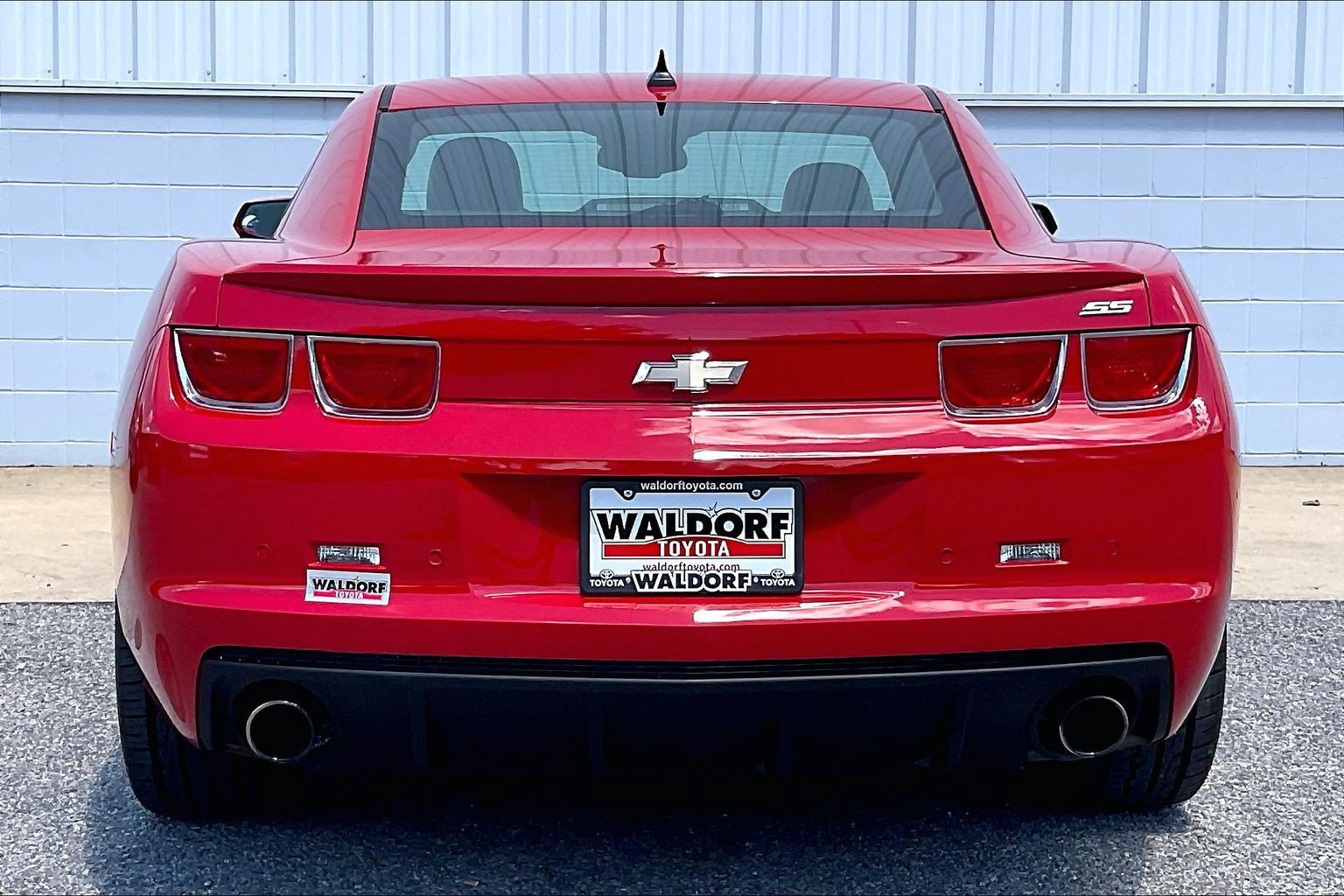 Used 2011 Chevrolet Camaro SS RWD image 5