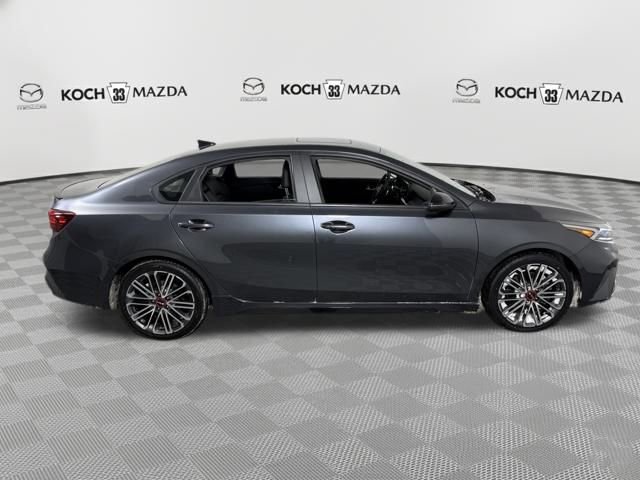 Used 2022 Kia Forte GT w/ GT2 Package image 8