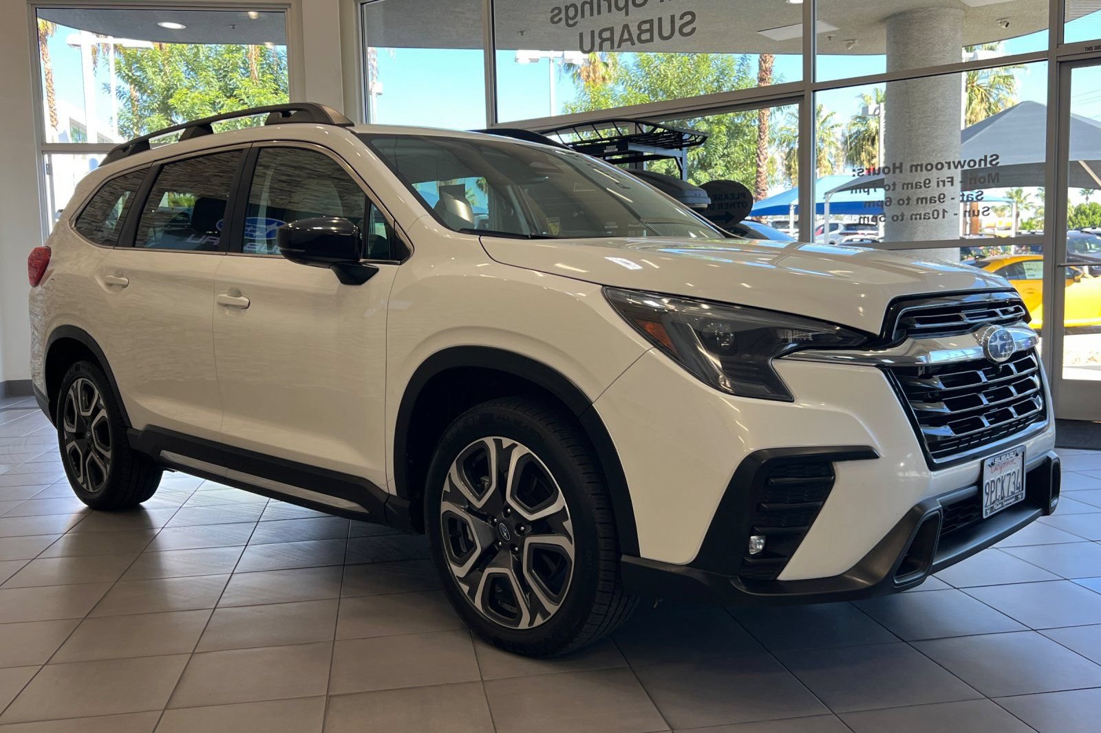 Certified 2024 Subaru Ascent Limited w/ Technology Package AWD/4WD image 7
