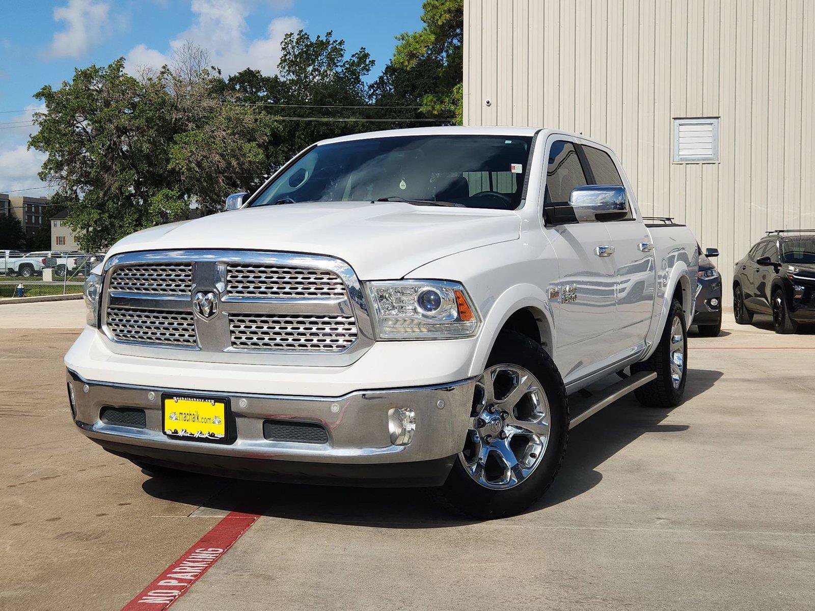 Used 2015 RAM 1500 Laramie w/ Convenience Group AWD/4WD image 1