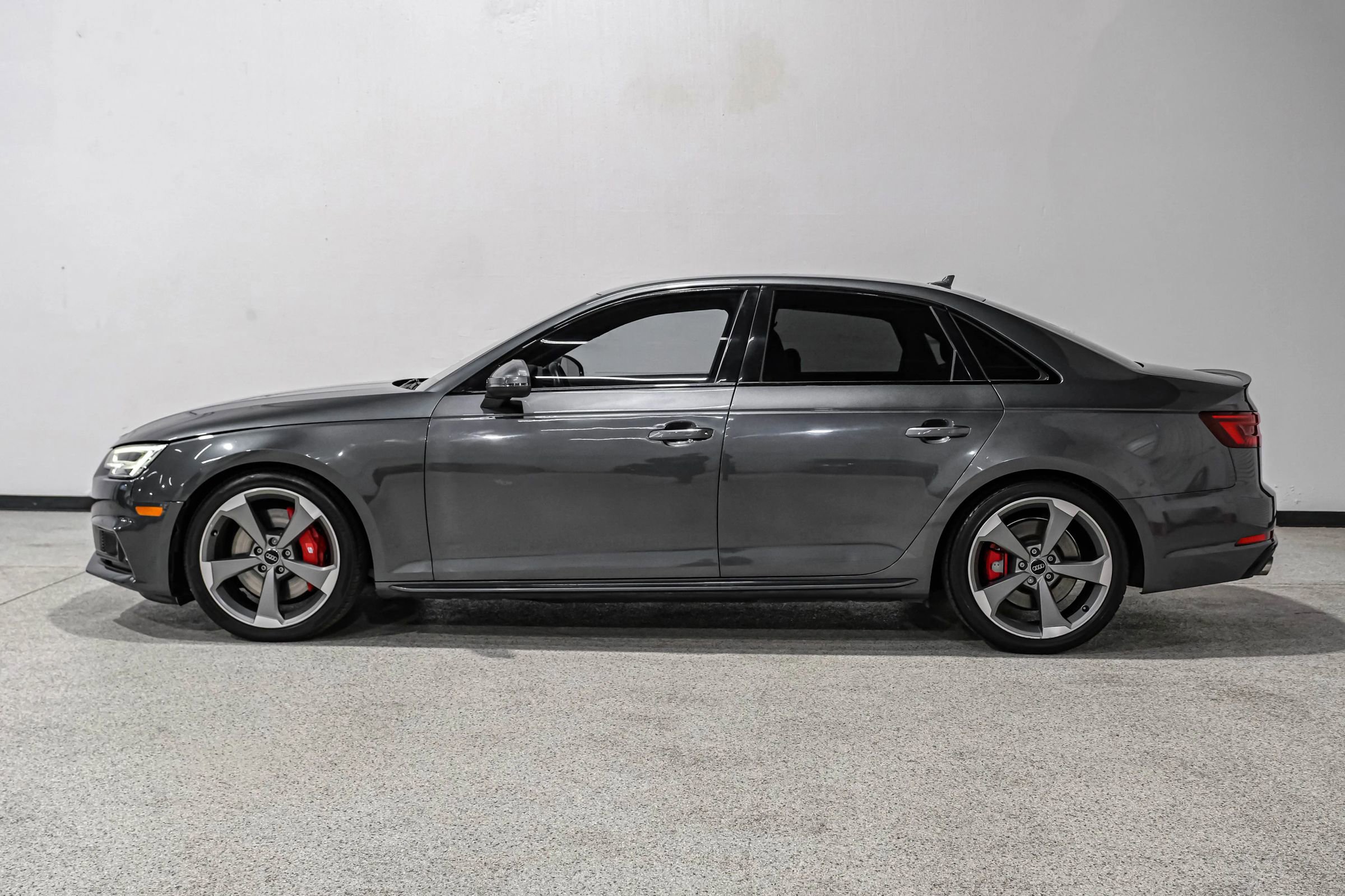 Used 2018 Audi S4 Prestige w/ Prestige Package image 9