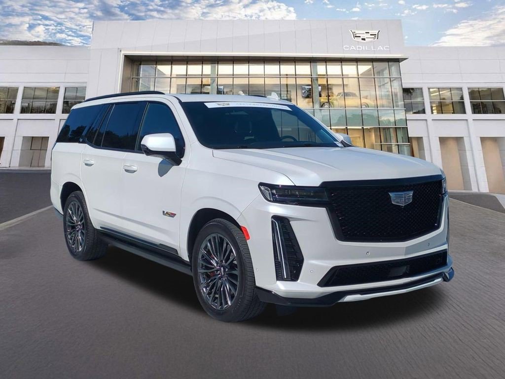 Certified 2024 Cadillac Escalade V w/ Heavy-Duty Trailer Package image 3