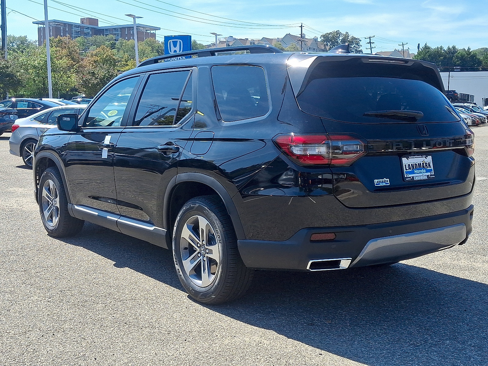 New 2026 Honda Pilot EX-L image 4