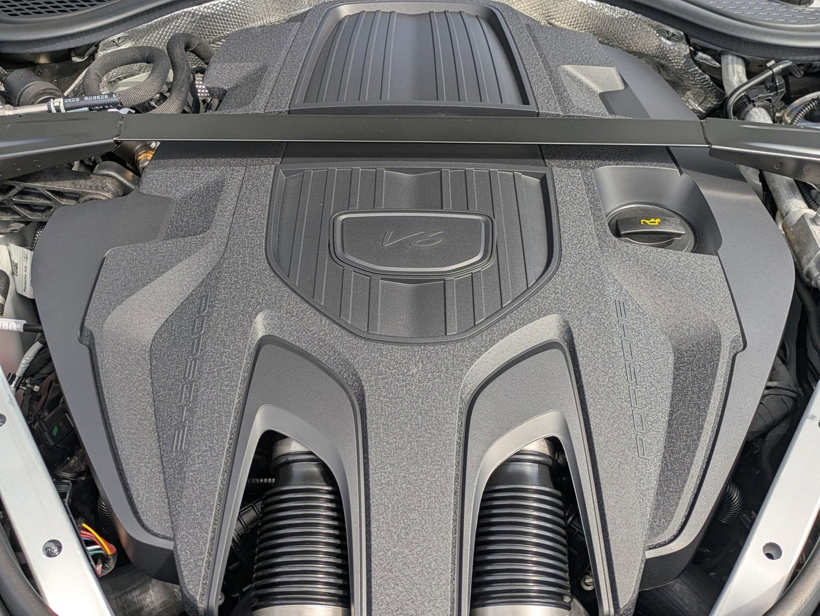 New 2025 Porsche Panamera 4 image 27