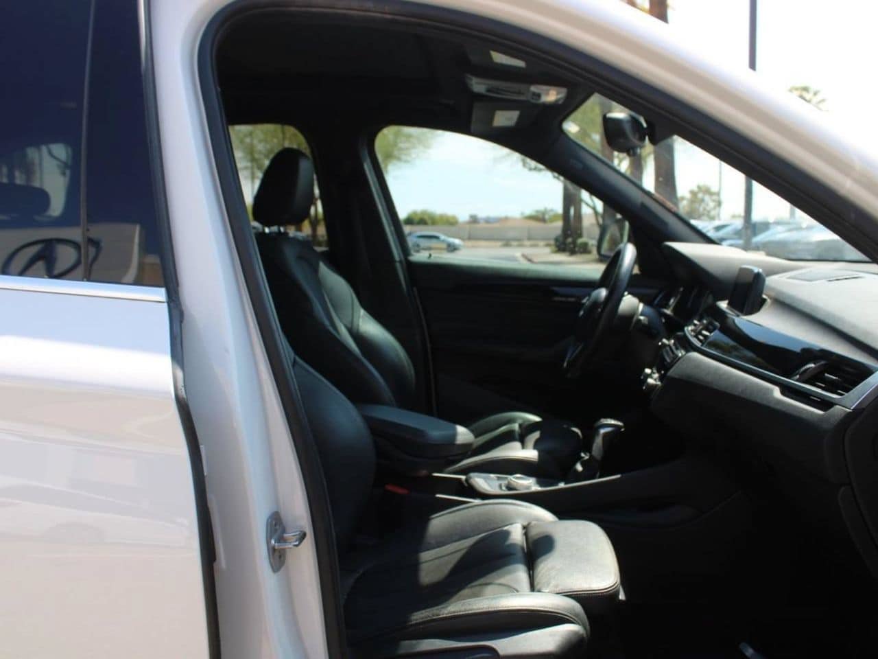 Used 2018 BMW X1 sDrive28i FWD image 14