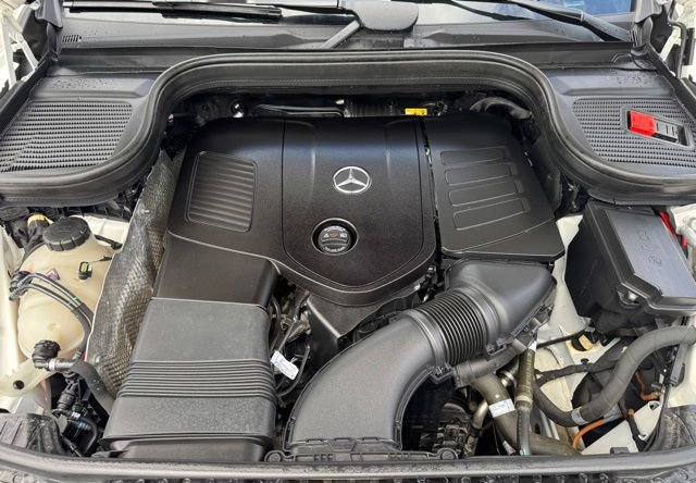 Used 2024 Mercedes-Benz GLE 350 4MATIC image 12