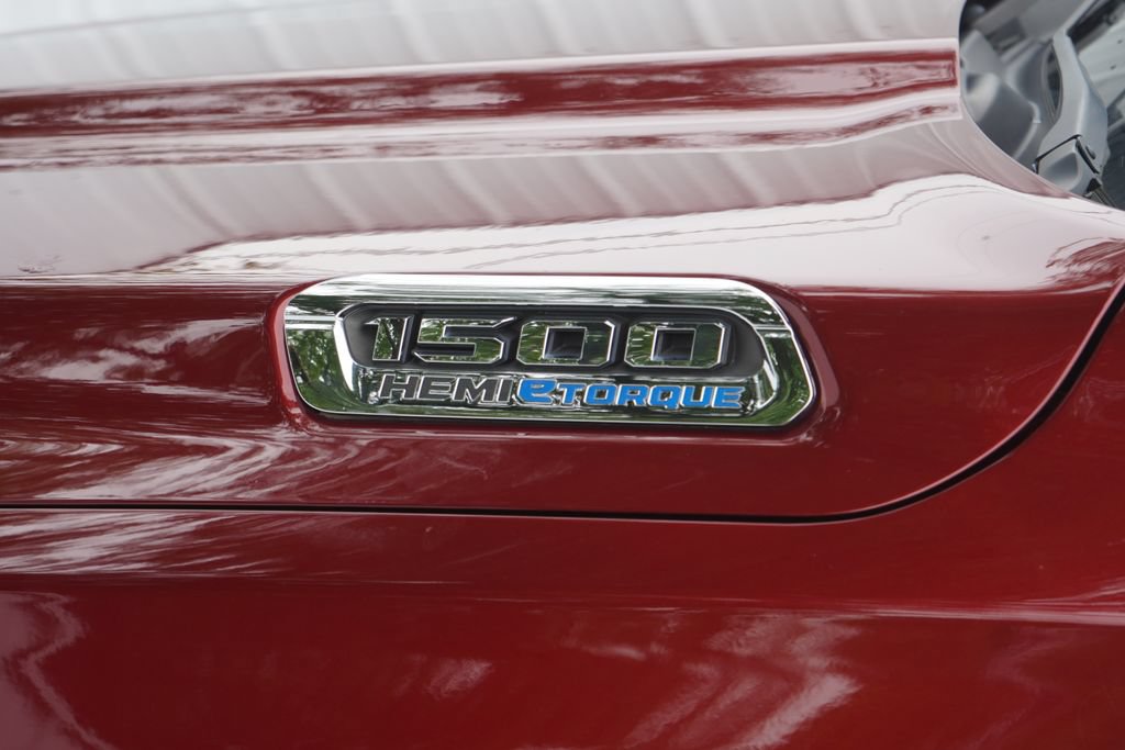 Used 2022 RAM 1500 Big Horn AWD/4WD image 11