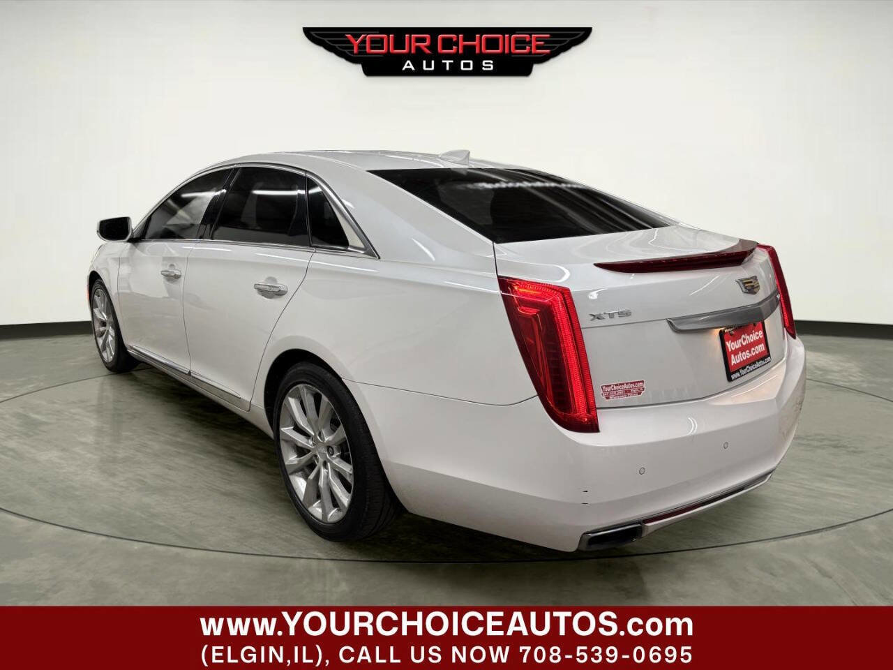 Used 2016 Cadillac XTS Luxury w/ Driver Awareness Package FWD image 3
