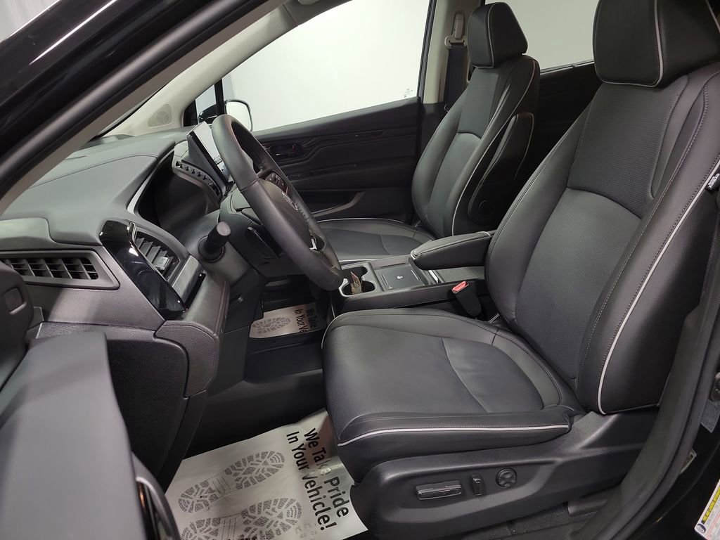 Used 2026 Honda Odyssey Elite image 13
