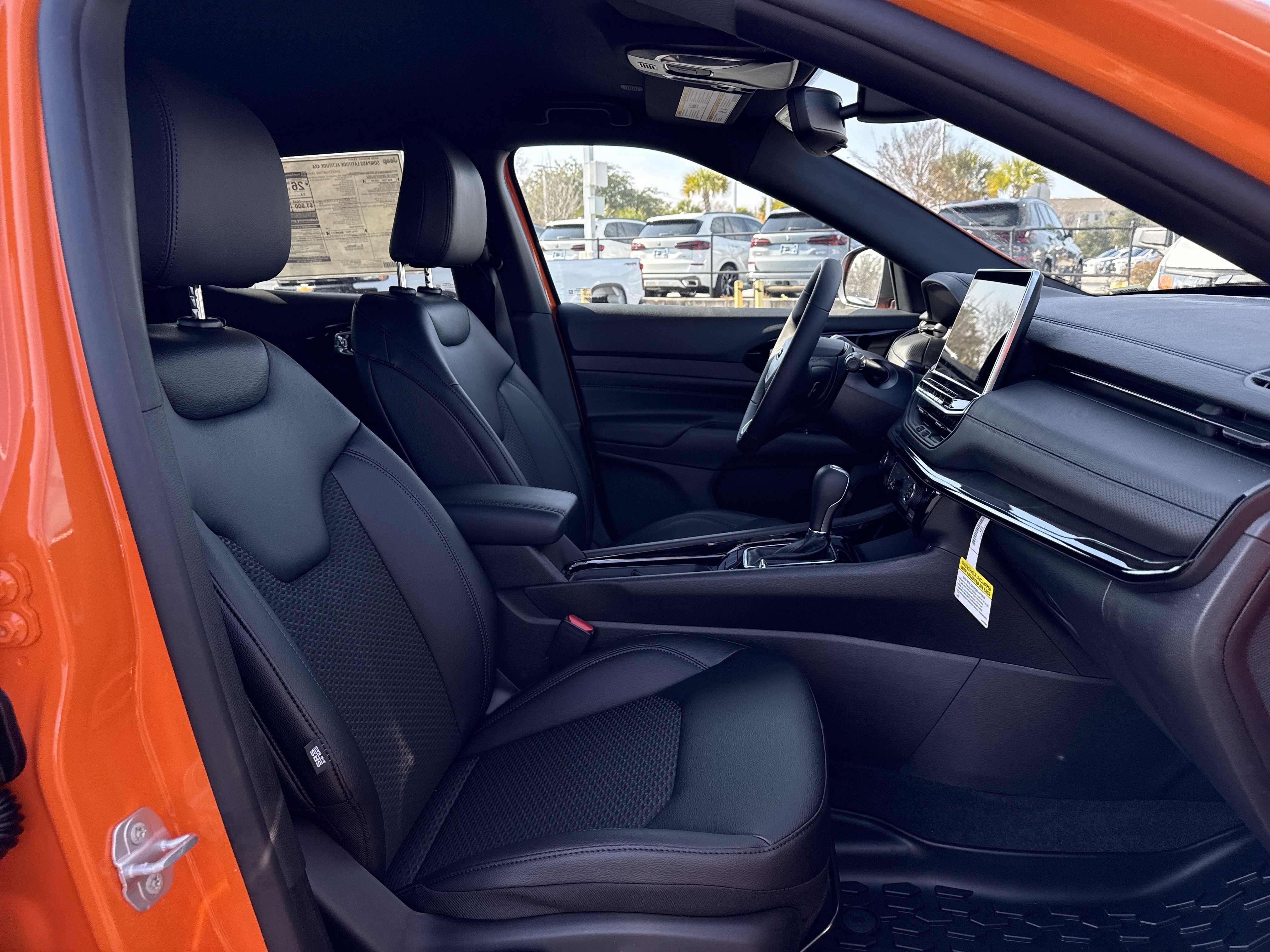 New 2026 Jeep Compass Latitude image 28