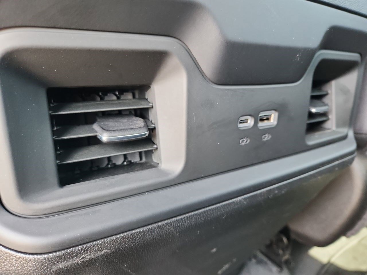 Used 2024 Chevrolet Silverado 3500 LT w/ All Star Edition image 20