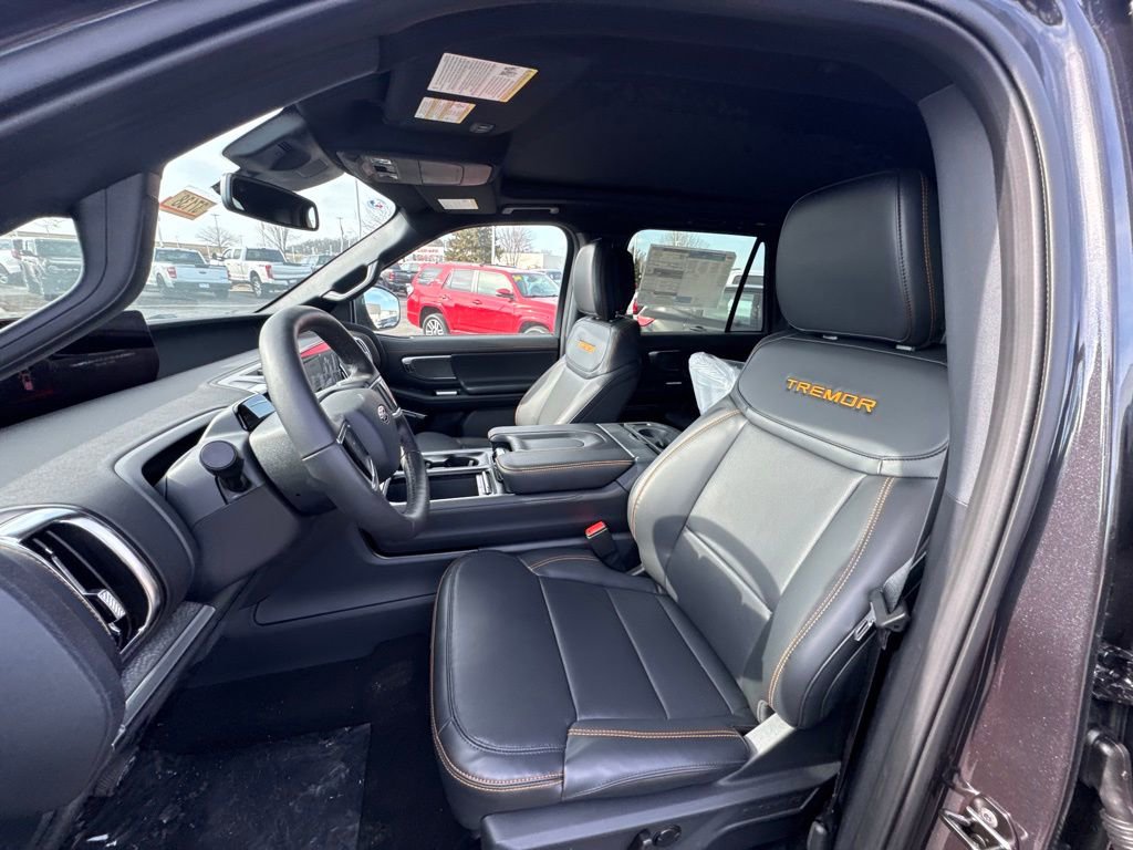 New 2026 Ford Expedition Tremor image 12