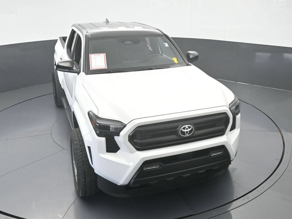 Used 2025 Toyota Tacoma SR5 AWD/4WD image 53