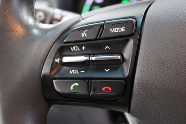 Used 2018 Hyundai Ioniq Plug-In Hybrid FWD image 21