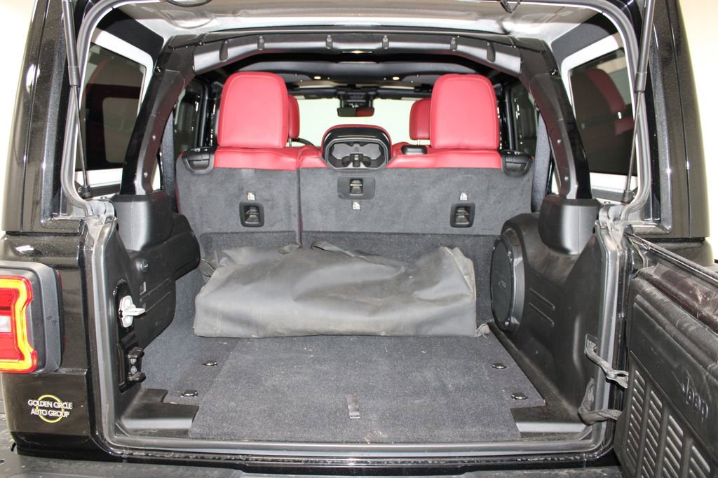 Used 2024 Jeep Wrangler Unlimited Rubicon 392 image 27