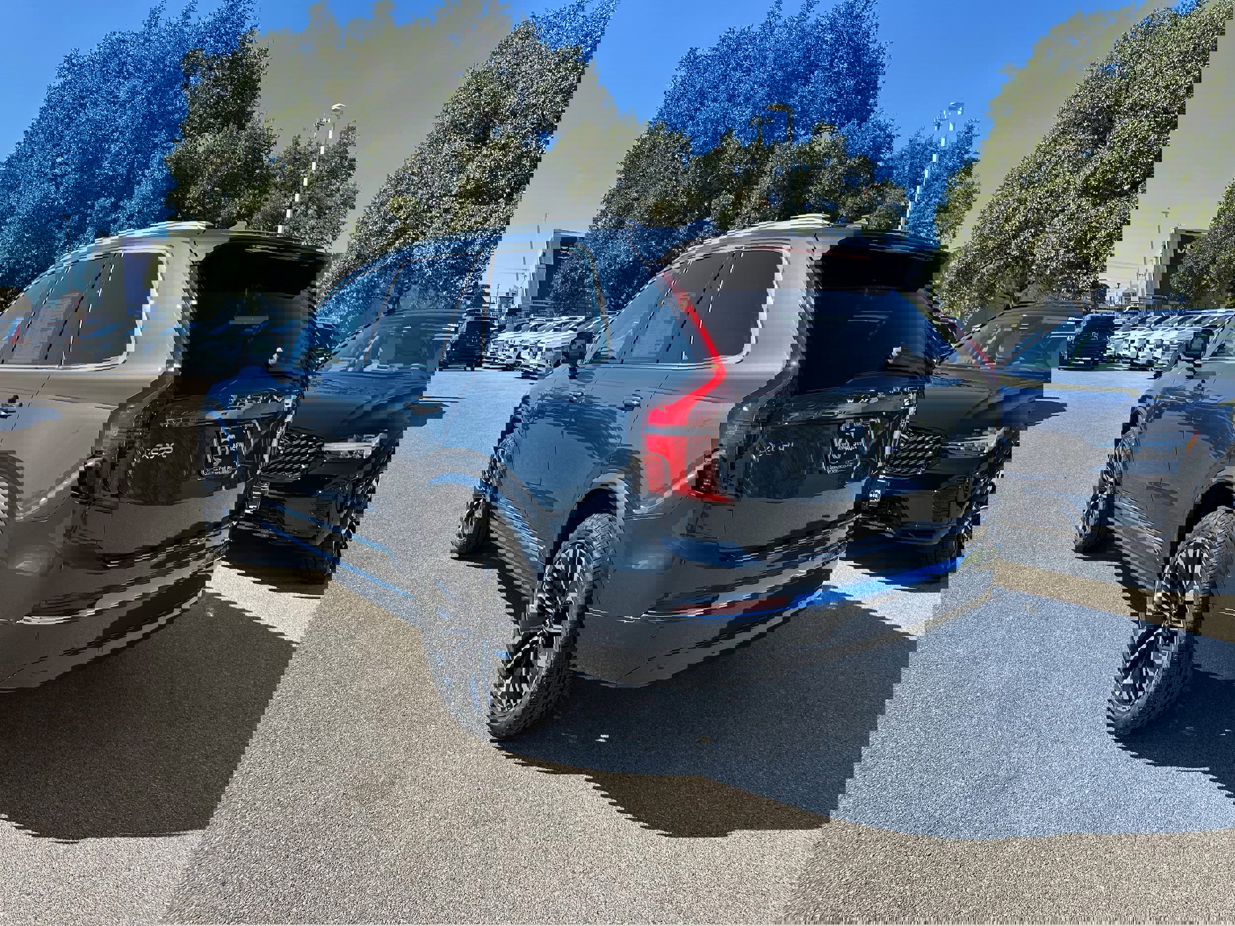 New 2026 Volvo XC90 B6 Plus w/ Protection Package Premier image 5