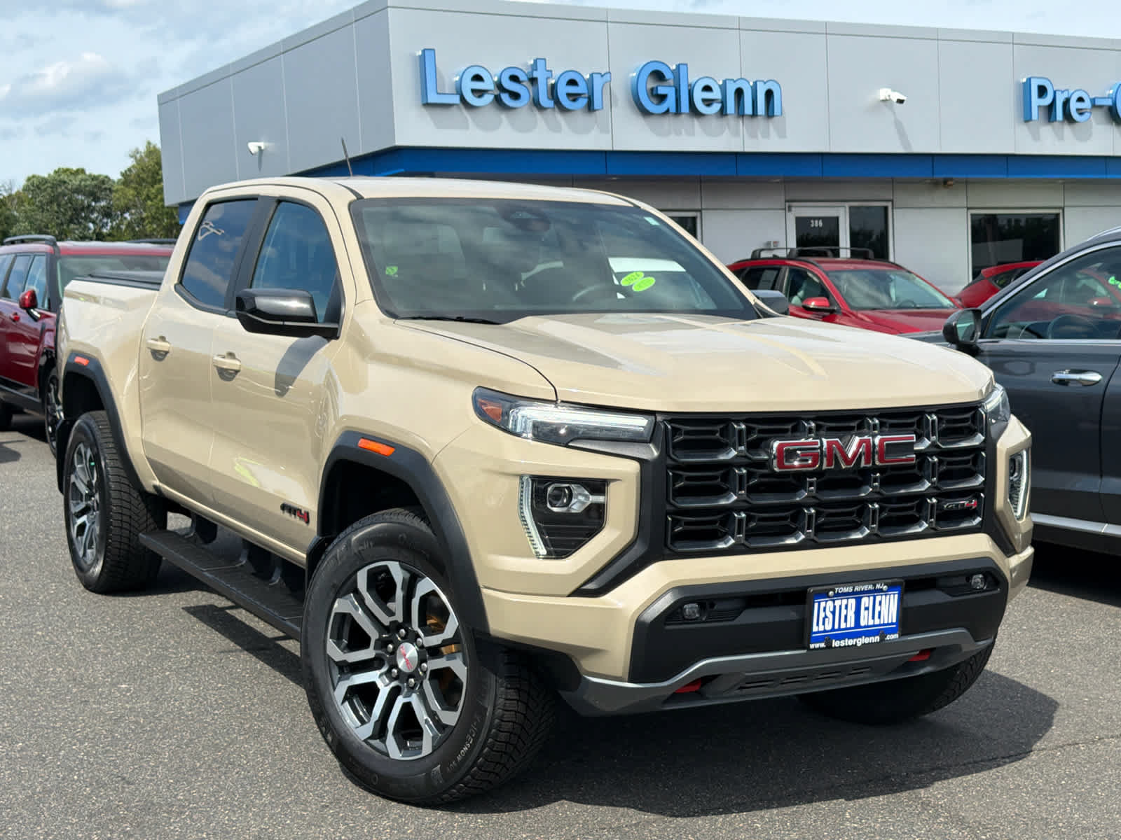 Certified 2024 GMC Canyon AT4 AWD/4WD image 27