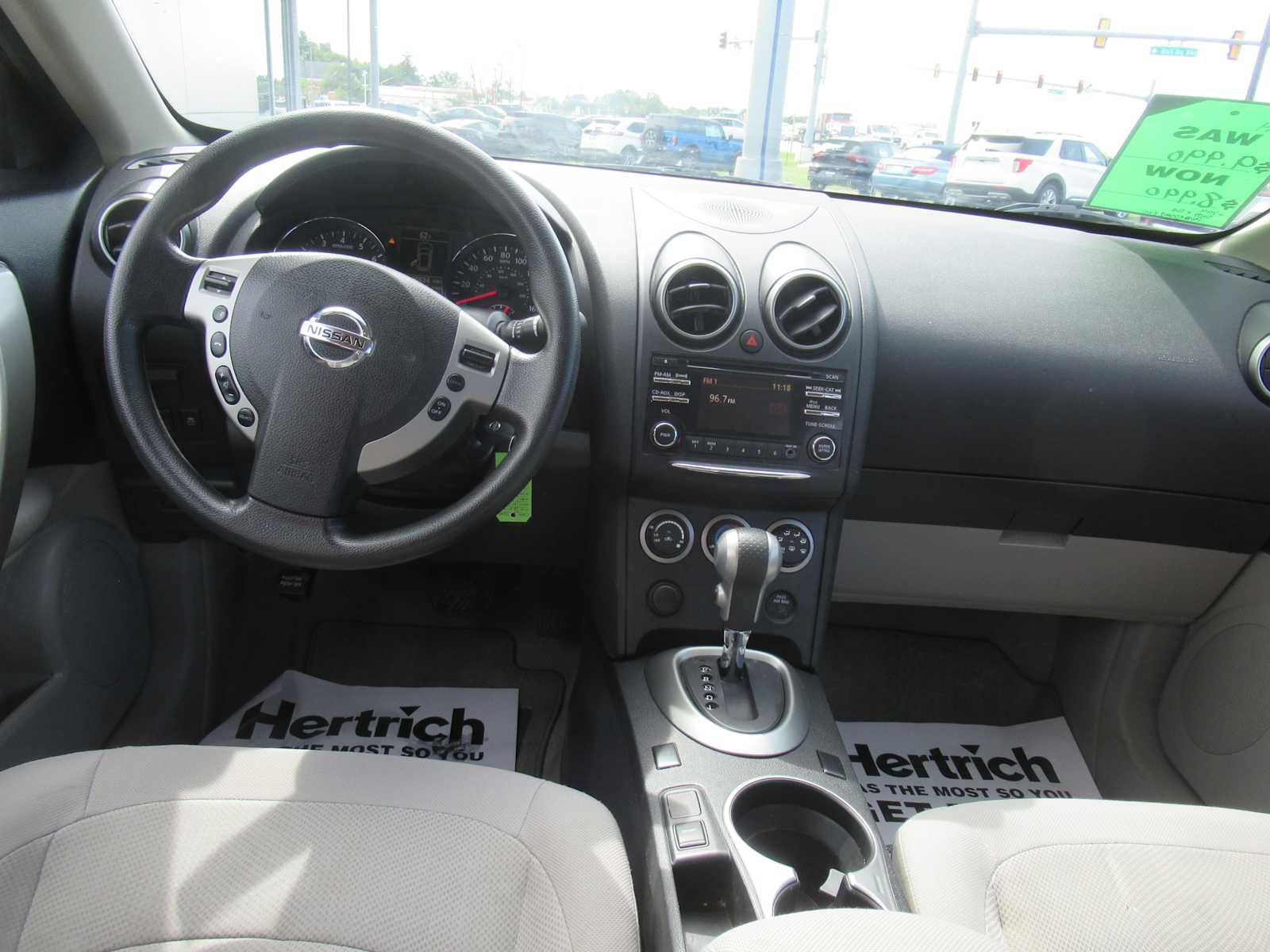 Used 2014 Nissan Rogue S w/ Convenience Package AWD/4WD image 17