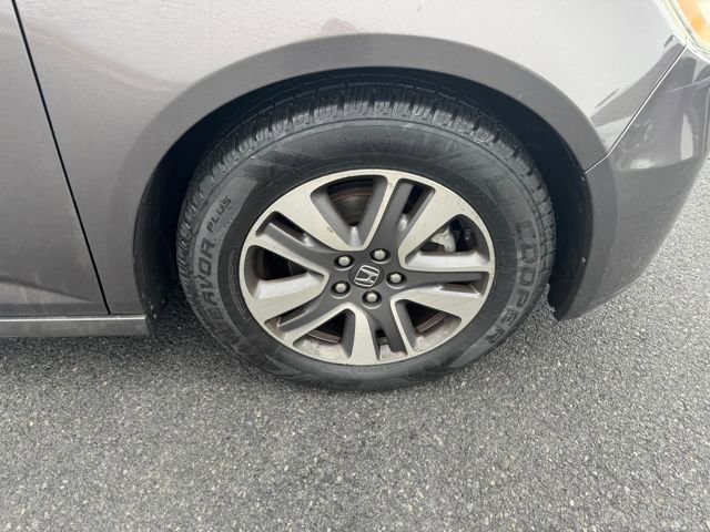 Used 2014 Honda Odyssey Touring image 9