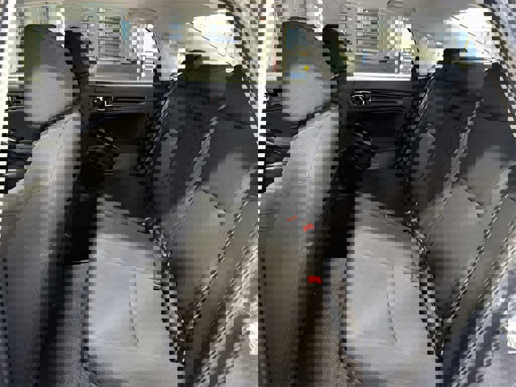 Used 2022 Honda Civic EX image 17