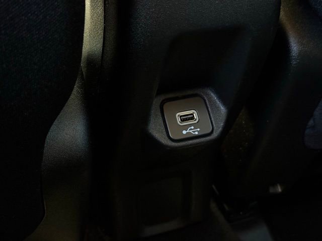 Certified 2021 Jeep Renegade Latitude image 33