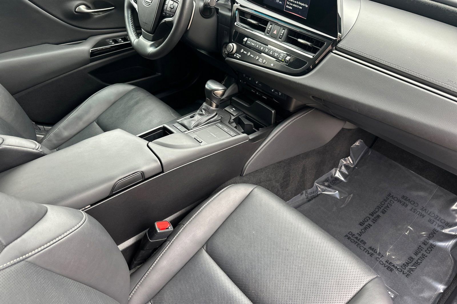 Certified 2022 Lexus ES 350 w/ Premium Package image 18