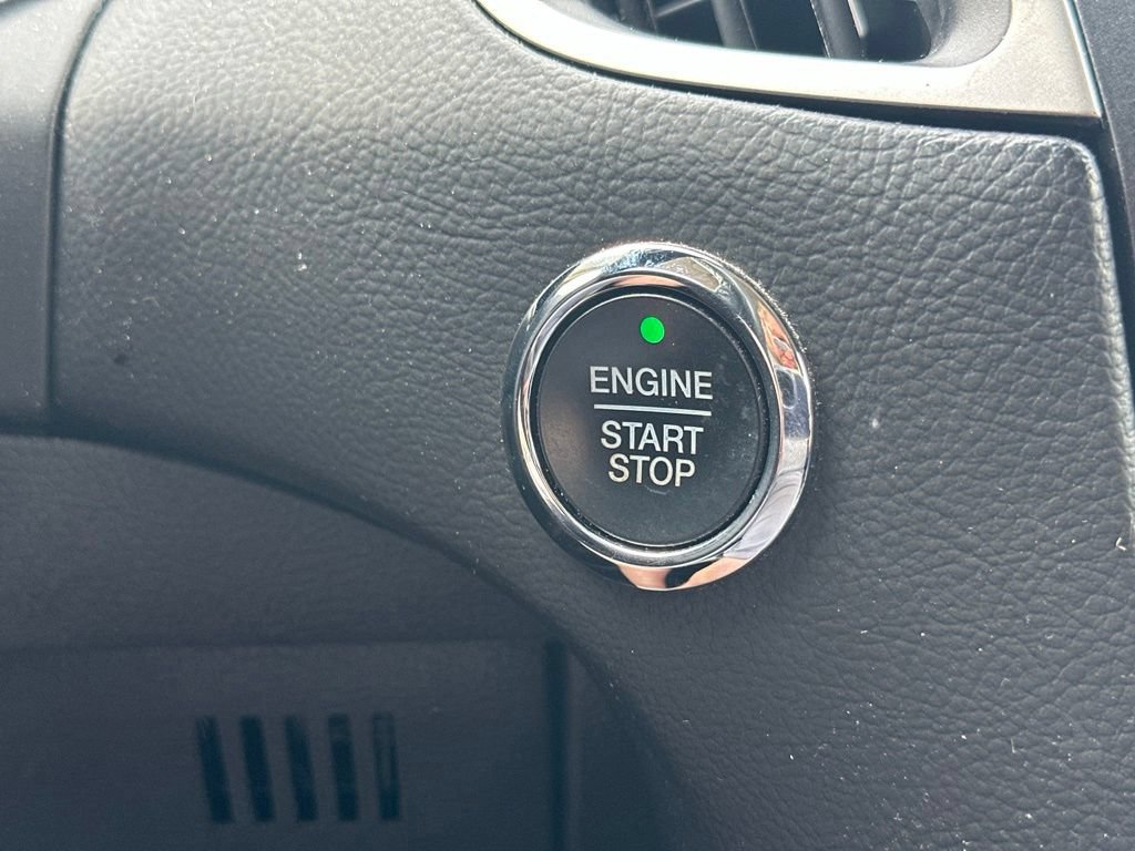 Used 2019 Ford Edge SEL w/ Equipment Group 201A FWD image 23