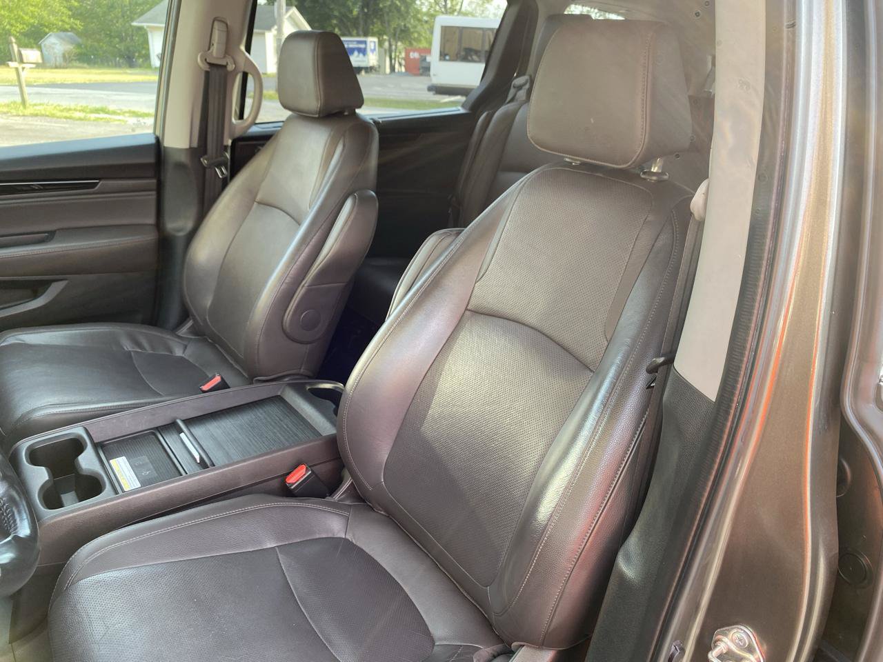 Used 2018 Honda Odyssey Elite image 6