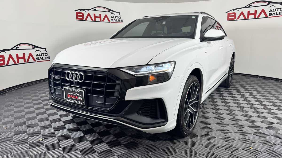 Used 2020 Audi Q8 Premium Plus w/ Premium Plus Package AWD/4WD image 2