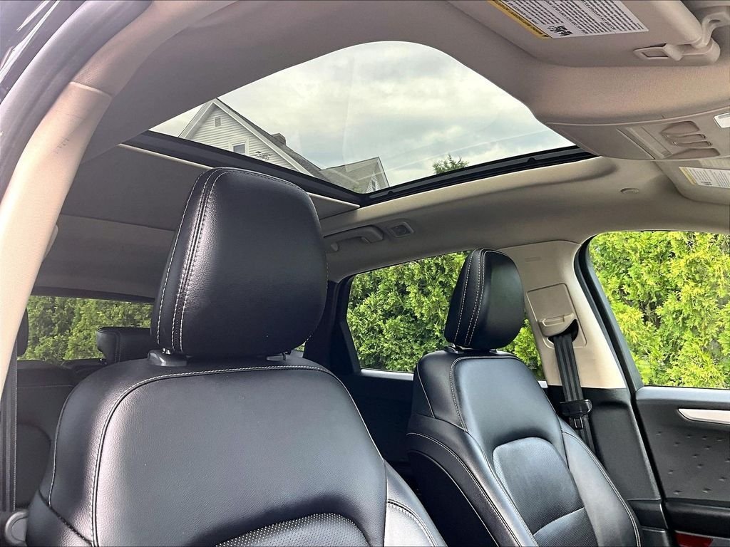 Used 2020 Ford Escape SEL AWD/4WD image 22