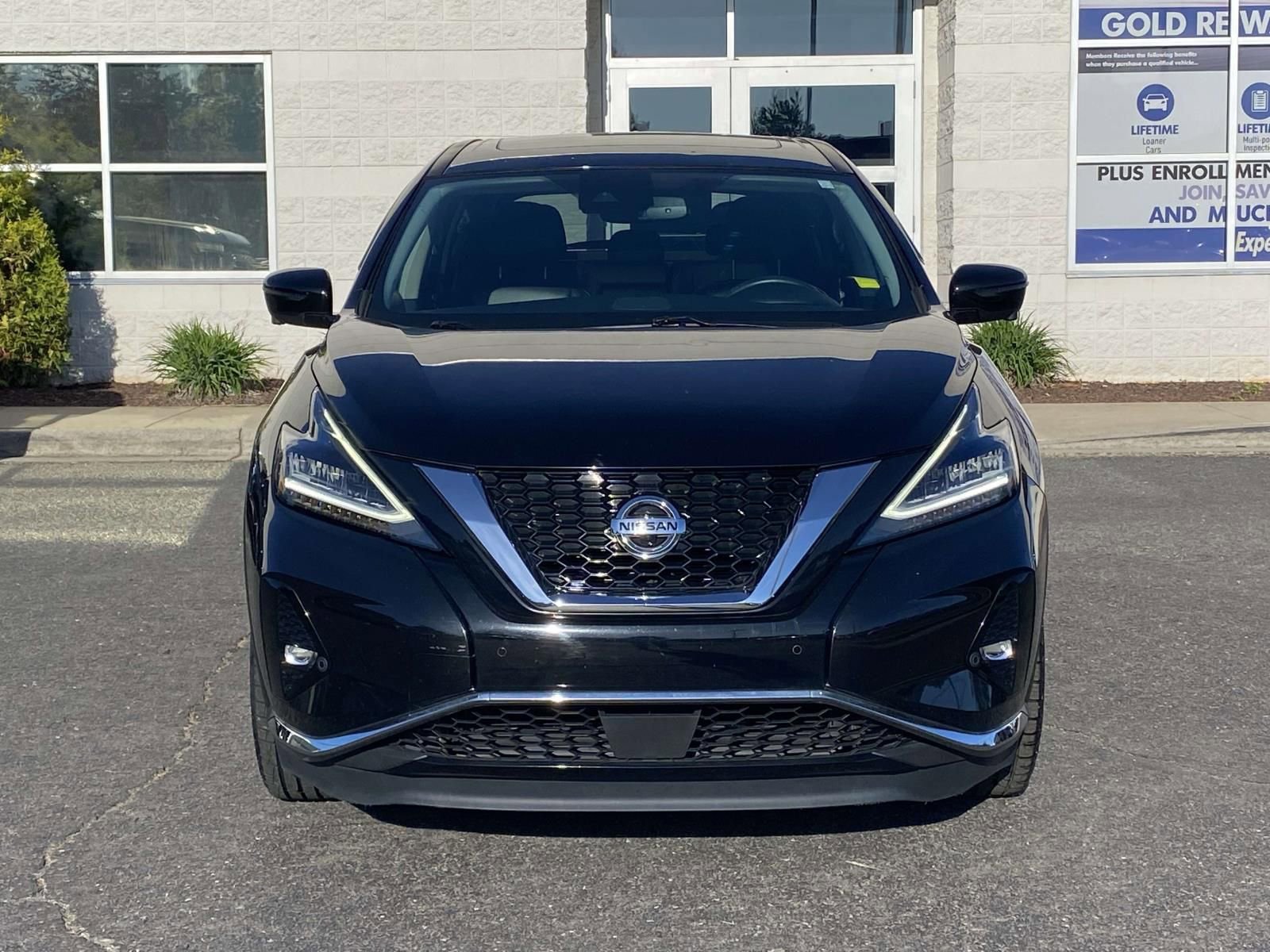 Used 2021 Nissan Murano SL w/ SL Moonroof Package FWD image 2