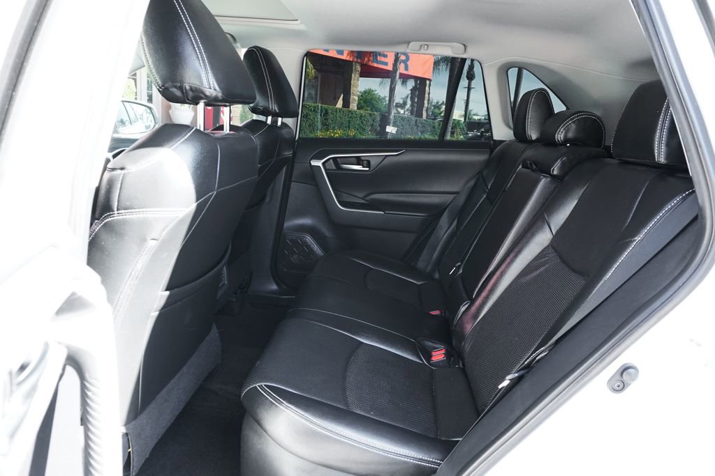 Used 2019 Toyota RAV4 XLE w/ Convenience Package image 33