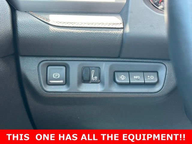 Used 2023 GMC Acadia AT4 w/ Technology Package AWD/4WD image 21