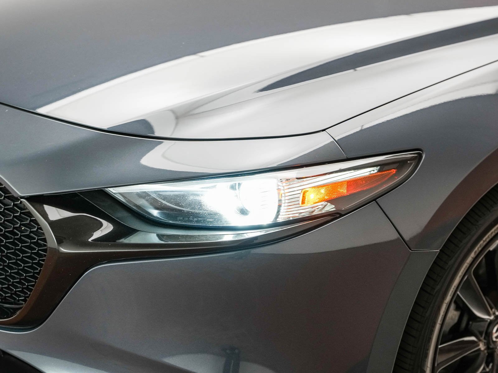 Used 2020 MAZDA MAZDA3 AWD Hatchback w/ Premium Pkg image 10