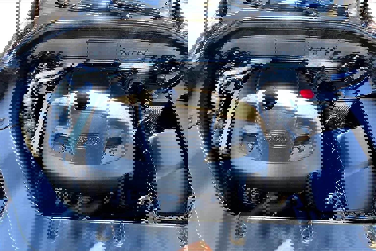 Used 2020 Volvo XC60 T5 Inscription w/ Protection Package Premier image 31