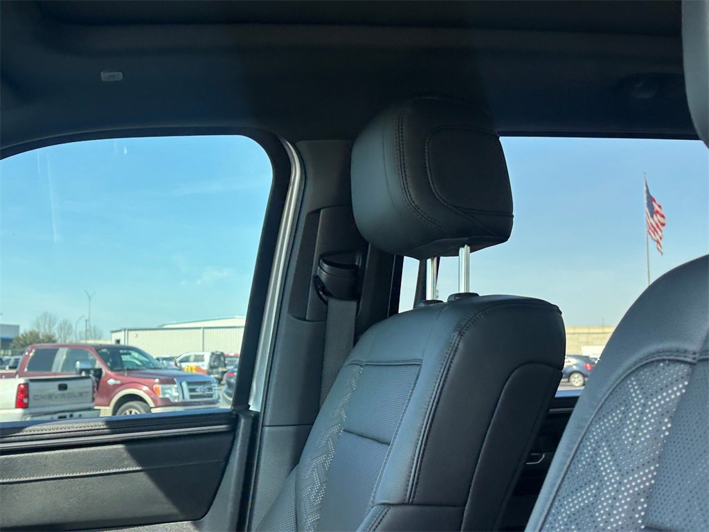 Used 2025 Toyota Tundra Limited image 13