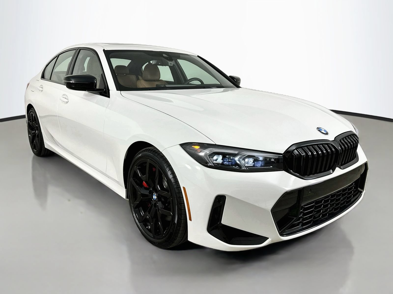 New 2026 BMW 330i xDrive Sedan w/ M Sport Package AWD/4WD image 3