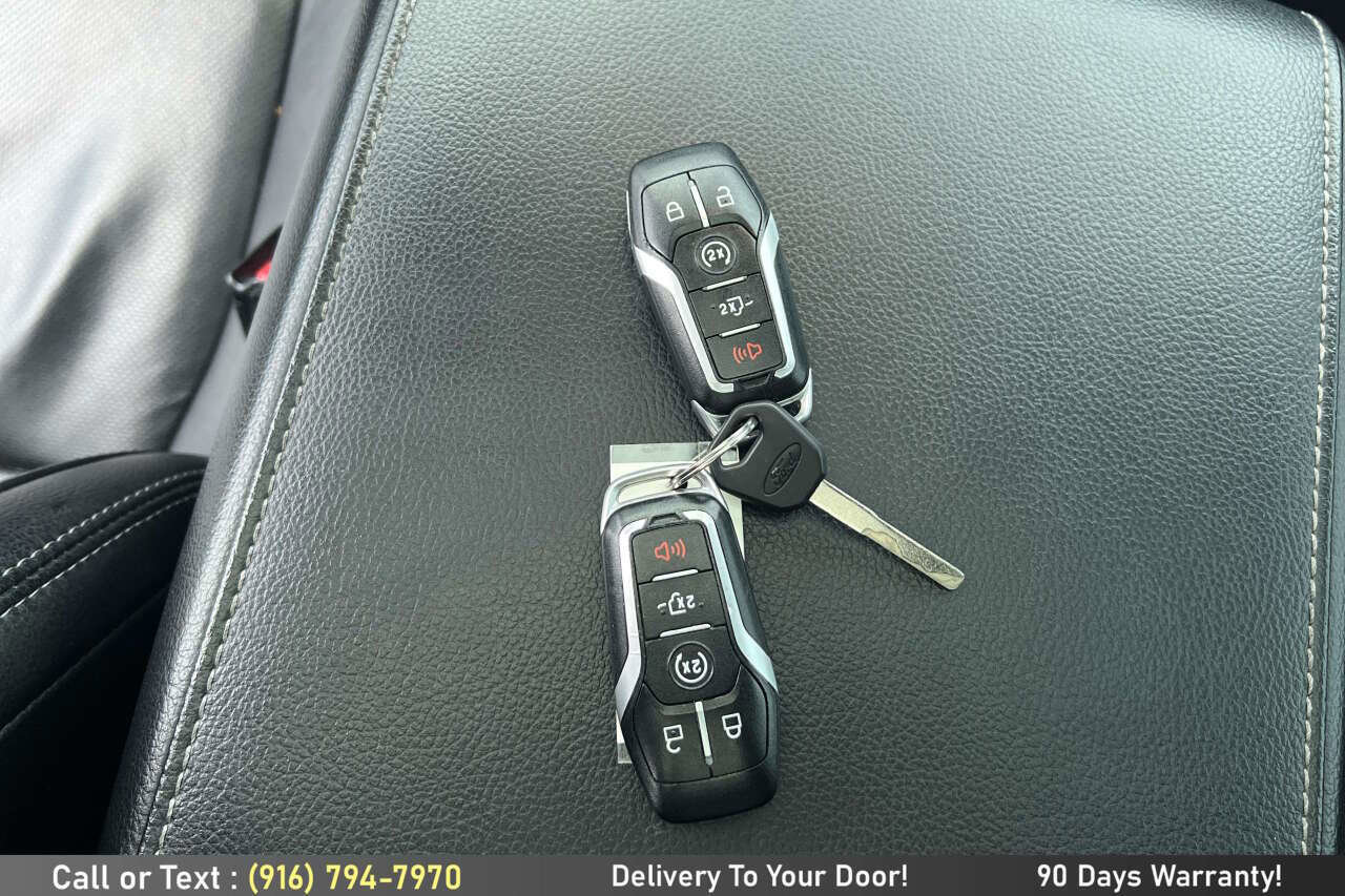 Used 2017 Ford F150 Lariat image 15