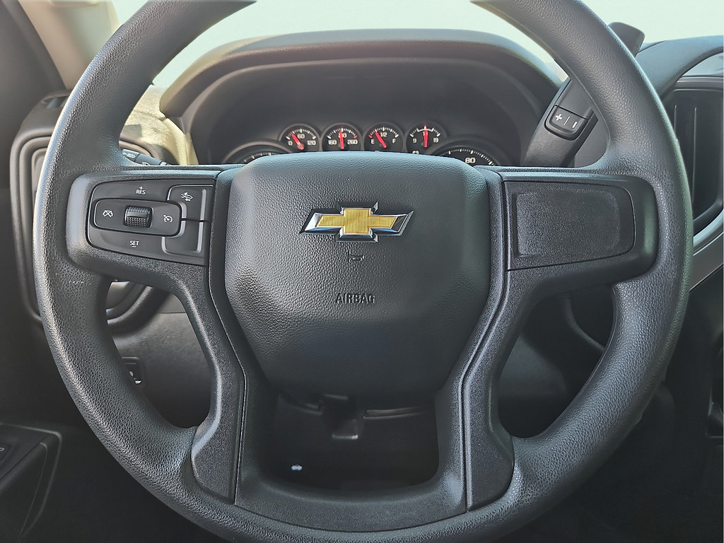 Used 2025 Chevrolet Silverado 1500 Custom RWD image 19