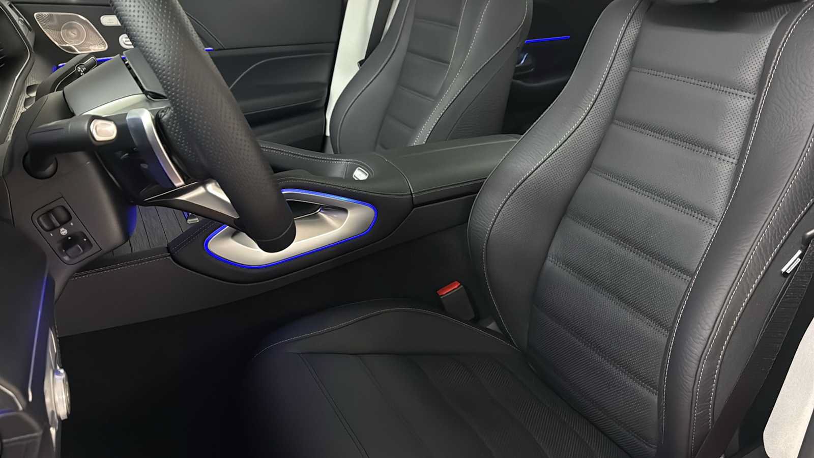 New 2026 Mercedes-Benz GLS 450 4MATIC image 29