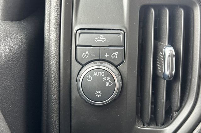 Used 2025 Chevrolet Silverado 1500 W/T image 49