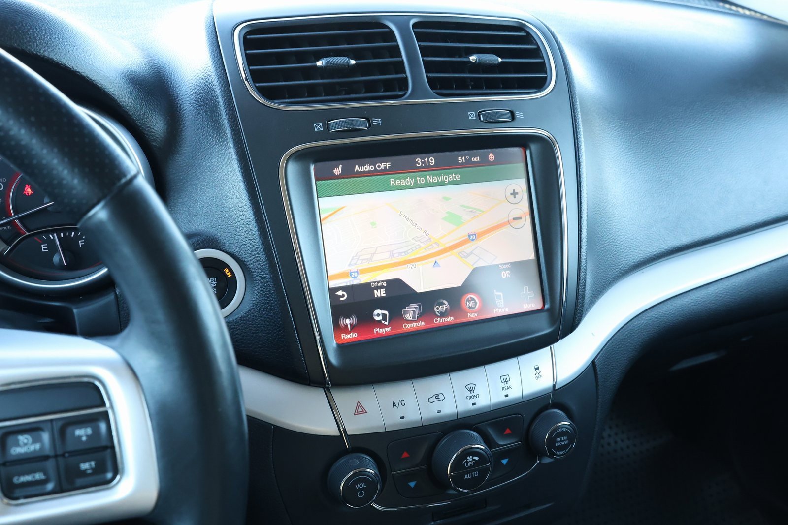 Used 2015 Dodge Journey R/T w/ Flexible Seating Group image 20