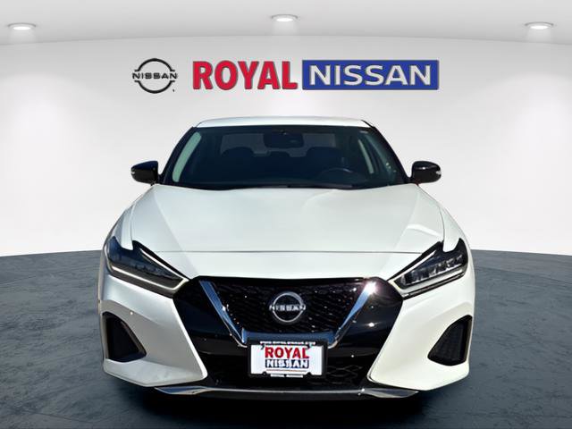 Used 2023 Nissan Maxima SV w/ Floor Mat Group image 2